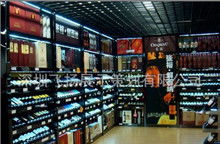 木藝架展覽展柜的設計與上門安裝全攻略